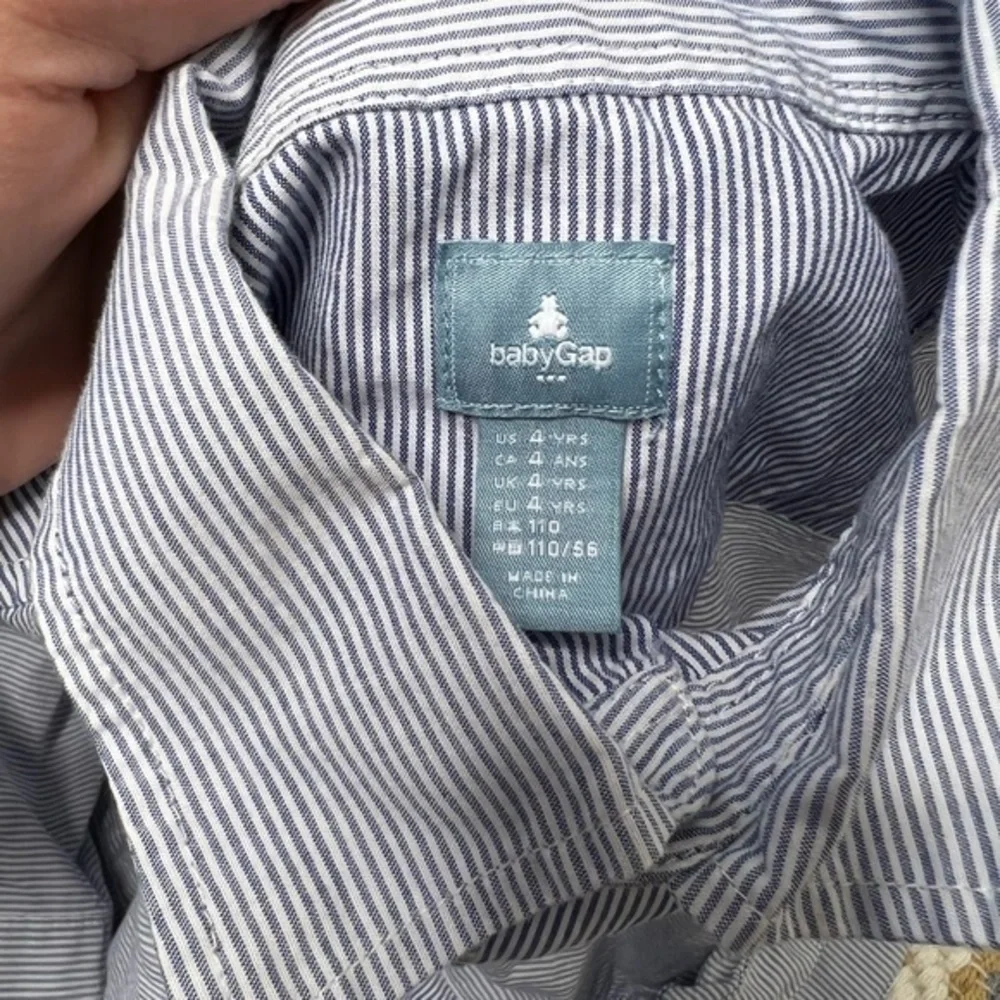 Baby Gap toddler striped blue white button down shirt C-10